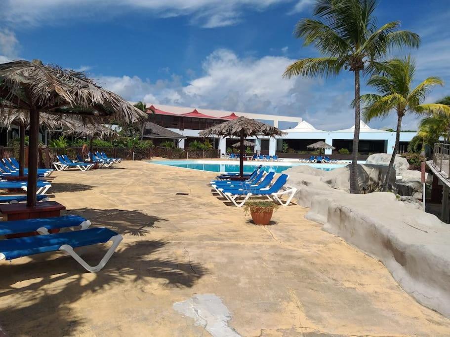 Manganao - Studio De Charme & Acces Plage Saint-Francois  Exterior photo